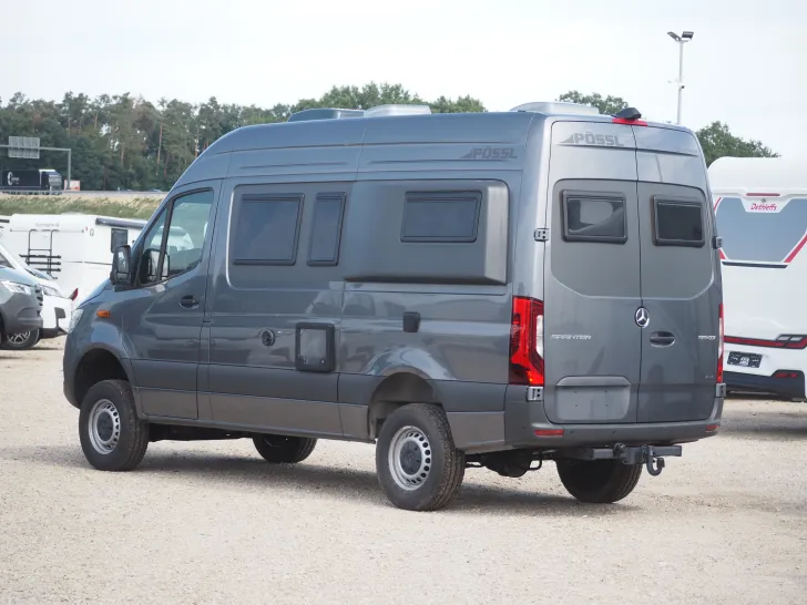 Fahrzeugbild Pössl Roadstar XT, Mercedes Sprinter 4x4, Premium #3