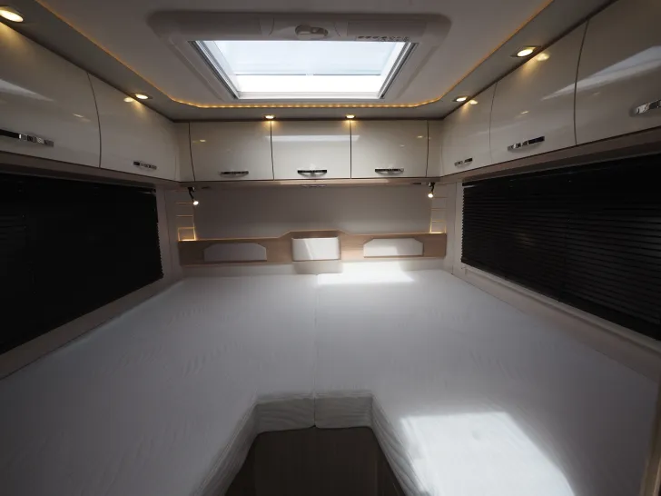 Fahrzeugbild Phoenix TopX 9300 BMLX, Hubstütz., Lithium, Solar, uvm #17