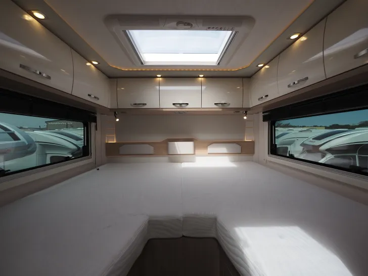 Fahrzeugbild Phoenix TopX 9300 BMLX, Hubstütz., Lithium, Solar, uvm #18
