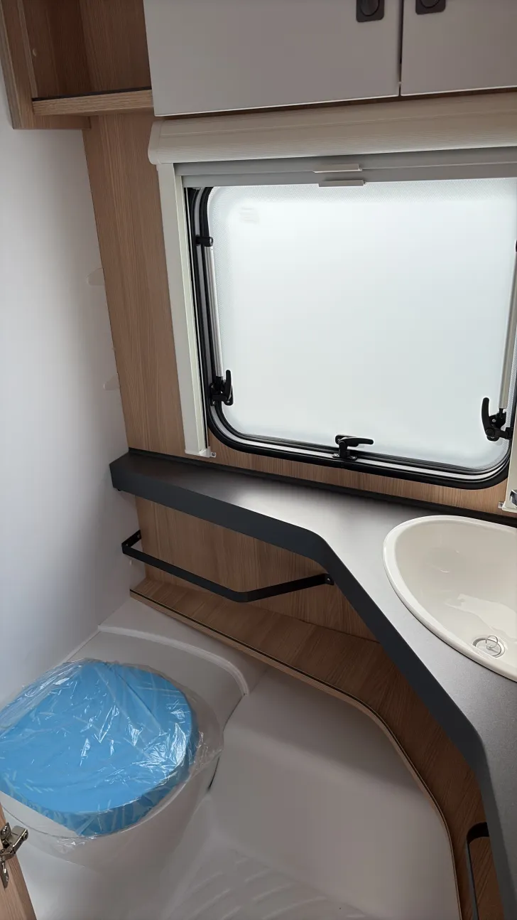 Toilette Fendt APERO ACTIV 465 GE