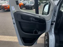 Fahrzeugbild Carado Camper Van CV 640 PRO+Markise+Kam+Safety P #11