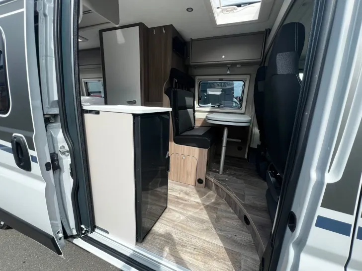 Fahrzeugbild Carado Camper Van CV 640 PRO+Markise+Kam+Safety P #18
