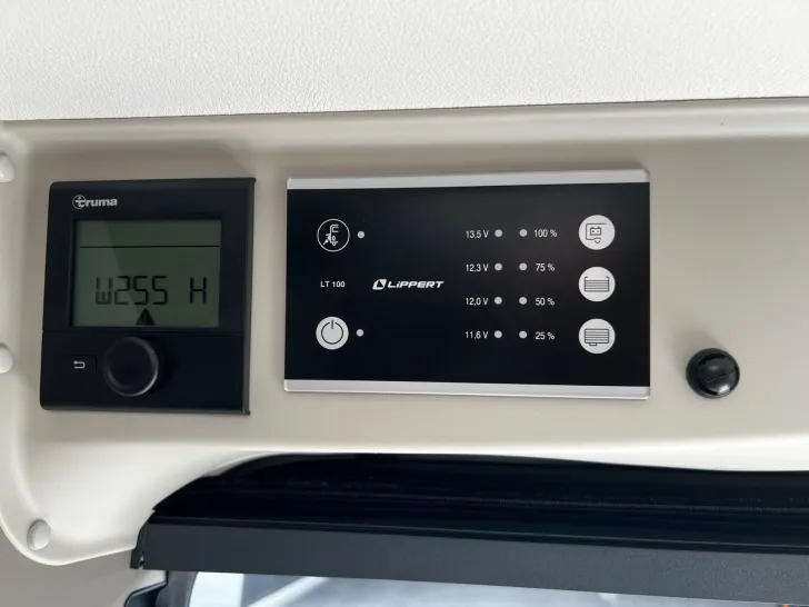 Fahrzeugbild Carado Camper Van CV 640 PRO+Markise+Kam+Safety P #20