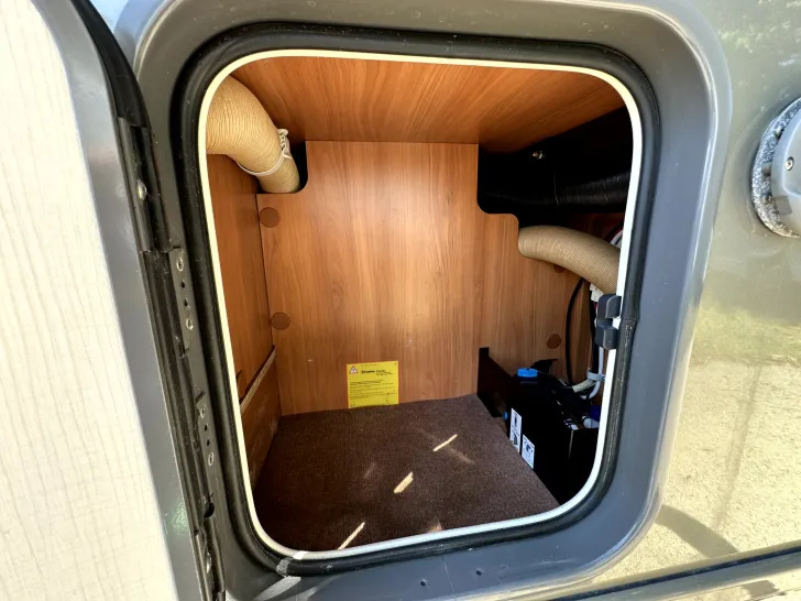 Fahrzeugbild Hymer Exsis-i 588 #38