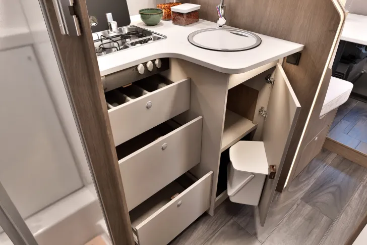 Fahrzeugbild Carado I447 pro+ *180PS*WIFI*Solar* #9
