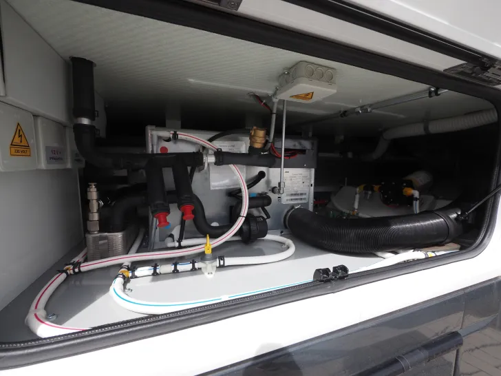 Fahrzeugbild Phoenix 8400 BMQRSL, ACC, 6-Zylinder, E-Paket, uvm. #31