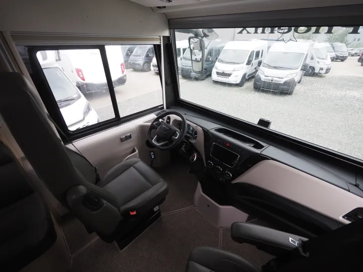 Fahrzeugbild Phoenix Top-Liner 8800 BMB, Luxuspaket, Klima, uvm. ! #5