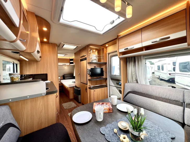 Fahrzeugbild Knaus Südwind 580 EU Silver Selection #11