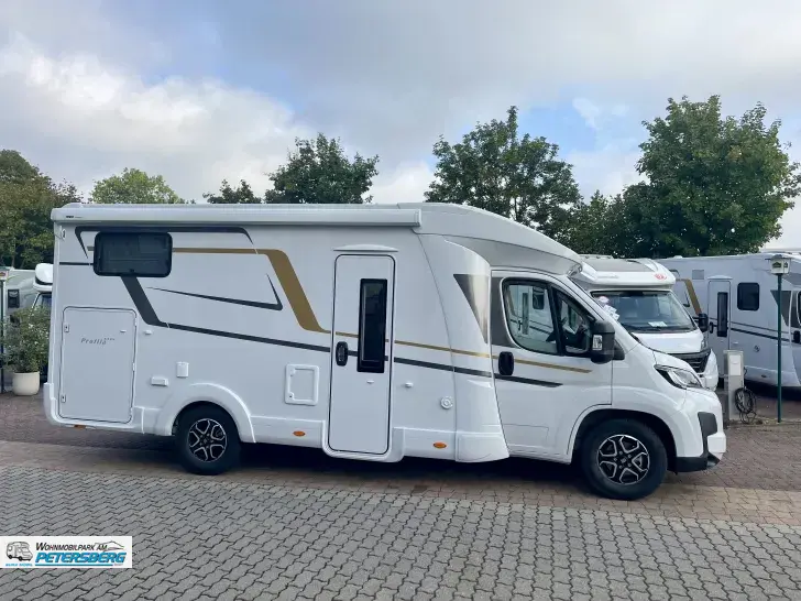 Fahrzeugbild Eura Mobil Profila T 695 EB 180 PS * Automatik * 4,4 t #1