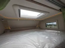 Fahrzeugbild Phoenix 8300 LX, Luxuspak., Luftfed., Lithiumpak., SAT #12