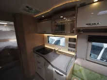 Fahrzeugbild Phoenix 8300 LX, Luxuspak., Luftfed., Lithiumpak., SAT #16