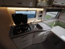 Fahrzeugbild Phoenix 8300 LX, Luxuspak., Luftfed., Lithiumpak., SAT #17