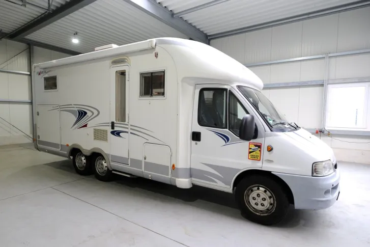 Fahrzeugbild Frankia T 740 BD Comfort/Festbett/Garage/Solar/Markise #1