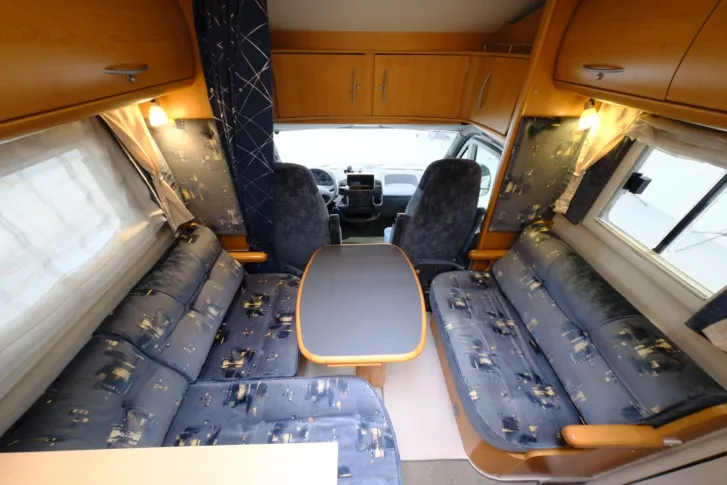 Fahrzeugbild Frankia T 740 BD Comfort/Festbett/Garage/Solar/Markise #9