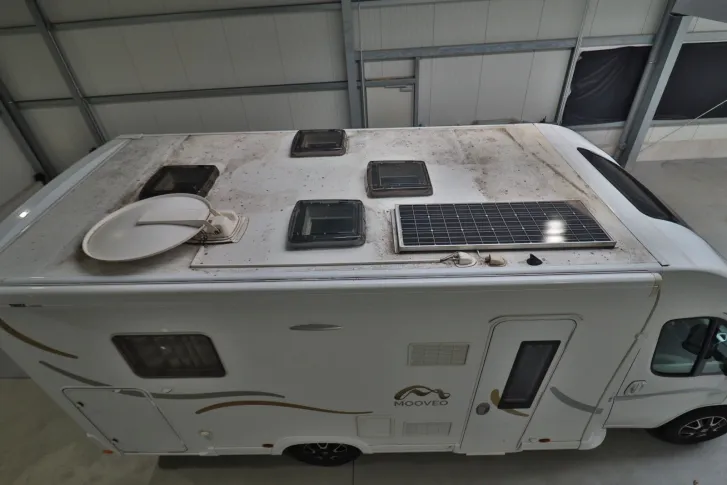 Fahrzeugbild Mooveo TEI 70 QBH/Queensbett+Hubbett/Garage/Solar/Klima #5