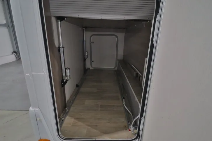 Fahrzeugbild Mooveo TEI 70 QBH/Queensbett+Hubbett/Garage/Solar/Klima #6
