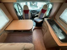 Fahrzeugbild Bürstner Ixeo IT674/Festbett+Hubbett/Garage/2xKlima/Solar #8