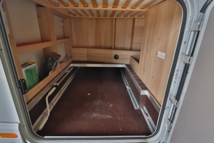 Fahrzeugbild Knaus Sky TI 550 Platinum Selction/Festbett/Finanzieru #6