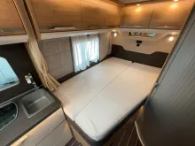 Fahrzeugbild Knaus Sky TI 550 Platinum Selction/Festbett/Finanzieru #12