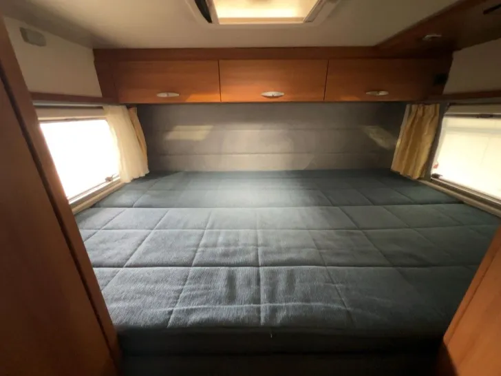 Fahrzeugbild Knaus Sport Liner 650 MG/Festbett+Hubbett/Solar/Klima #11