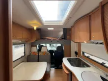 Fahrzeugbild Bürstner A 576 / Etagenbetten / Garage / DPF-Grün #9
