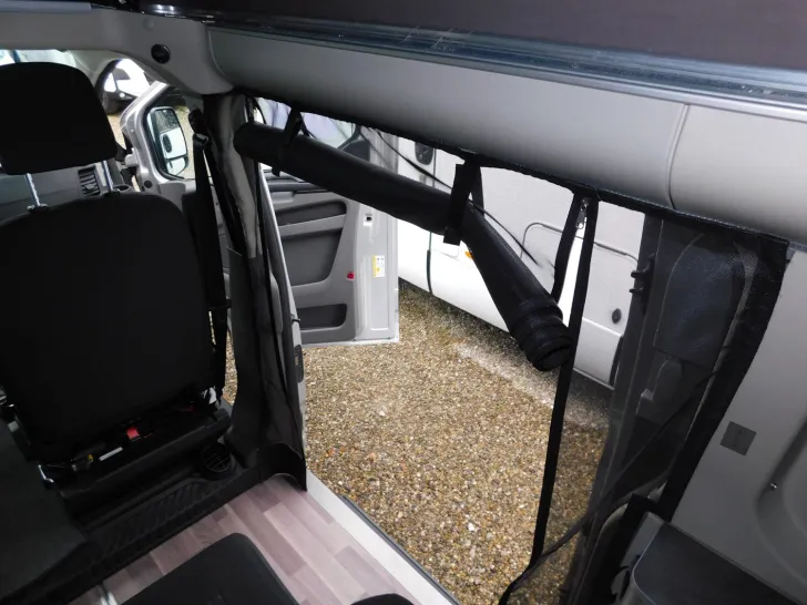 Fahrzeugbild Ford Nugget Aufstelldach AHK+Rückfahrkamera+Markise #22