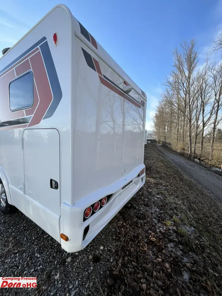 Fahrzeugbild Weinsberg CaraCompact EDITION PEPPER Suite 640 MEG Anhängerkupplung #6