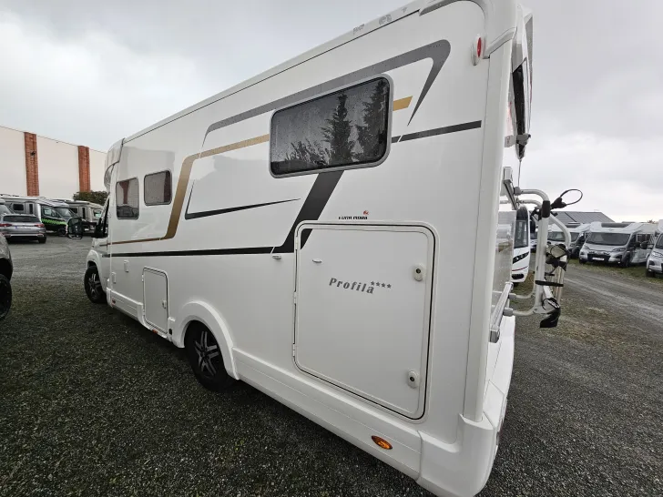 Fahrzeugbild Eura Mobil Profila T 720 EB Maxi 4,4 To. Luftfeder, 160 PS #7