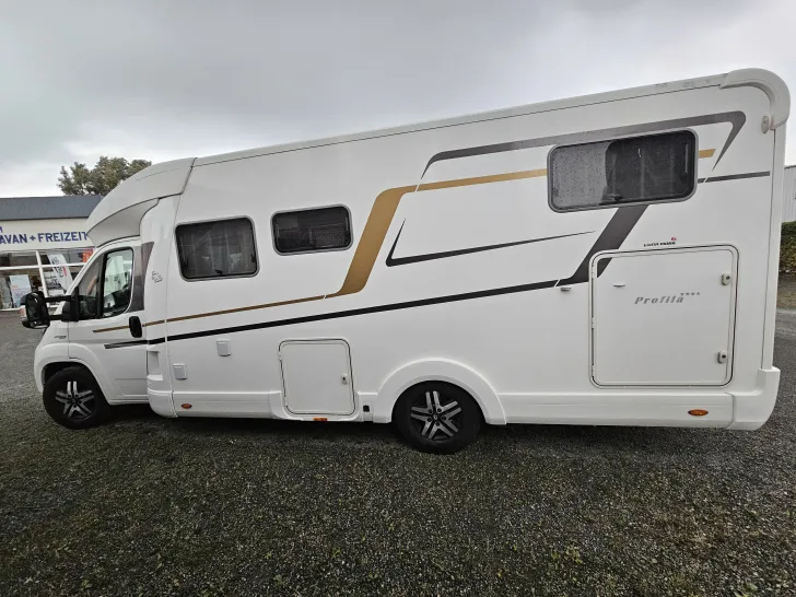 Fahrzeugbild Eura Mobil Profila T 720 EB Maxi 4,4 To. Luftfeder, 160 PS #8