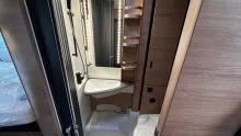 Fahrzeugbild Knaus L!VE TI 650 MEG Platinum Selection Zustand sehr gut #12