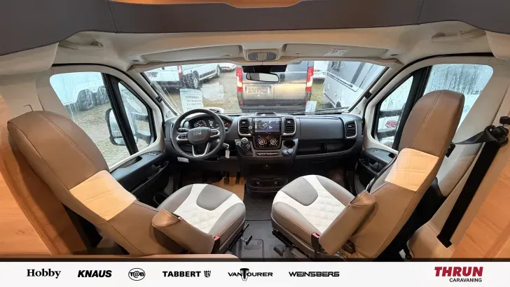Fahrzeugbild Knaus L!VE WAVE 650 MF Platinum Selection Zustand sehr gut #5