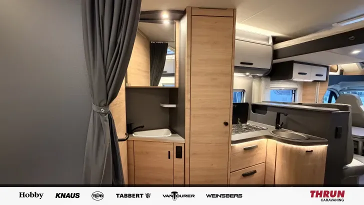 Fahrzeugbild Knaus L!VE WAVE 650 MF Platinum Selection Zustand sehr gut #11