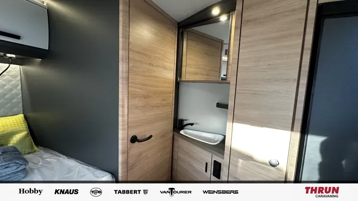 Fahrzeugbild Knaus L!VE TI 590 MF Platinum Selection Zustand sehr gut #8