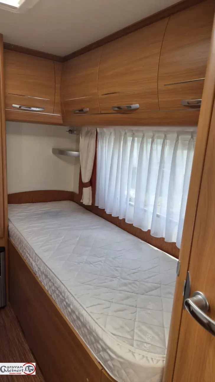 Fahrzeugbild Hobby De Luxe 460 LU #12