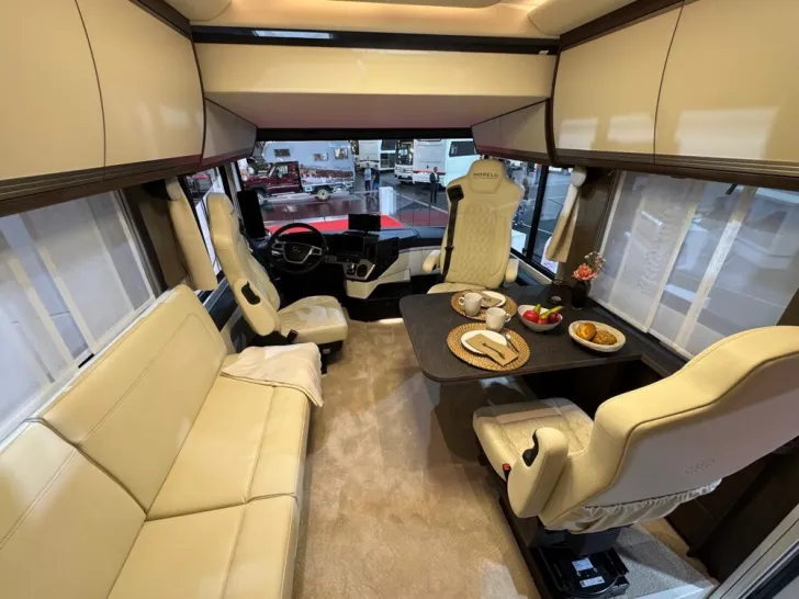 Fahrzeugbild Morelo Grand Empire 118 GSB #6