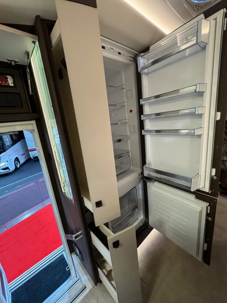 Fahrzeugbild Morelo Grand Empire 118 GSB #12