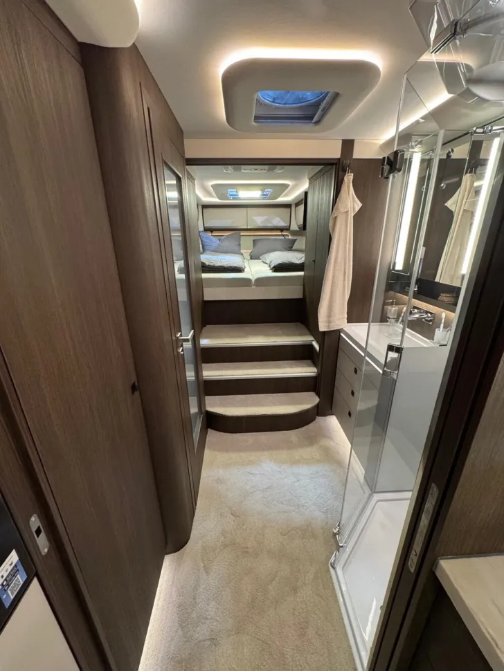 Fahrzeugbild Morelo Grand Empire 118 GSB #13
