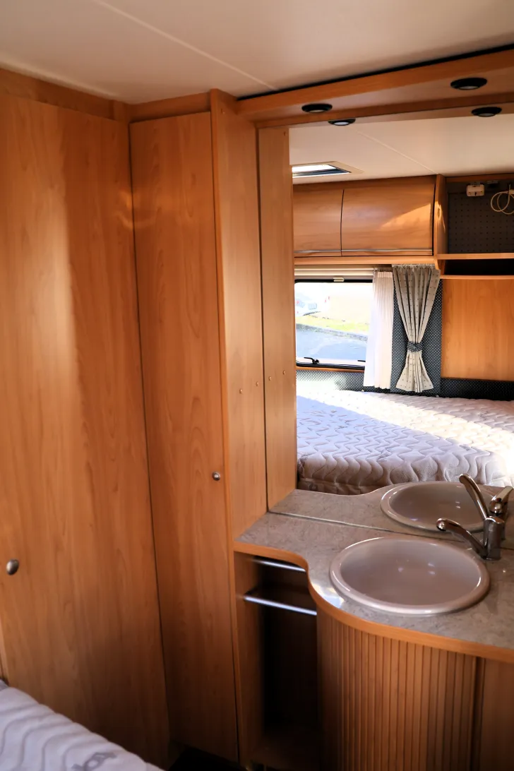Fahrzeugbild Bürstner Ventana 440 TS Vorzelt | Dusche |Top zustand #19