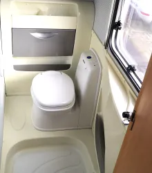 Fahrzeugbild Knaus Südwind 420 Vorzelt | Dusche | Doppelbett #21