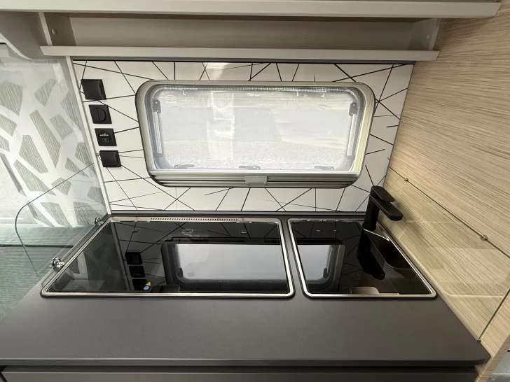 Fahrzeugbild Fendt Apero 465 SFB 1800 kg Lichtpaket #19