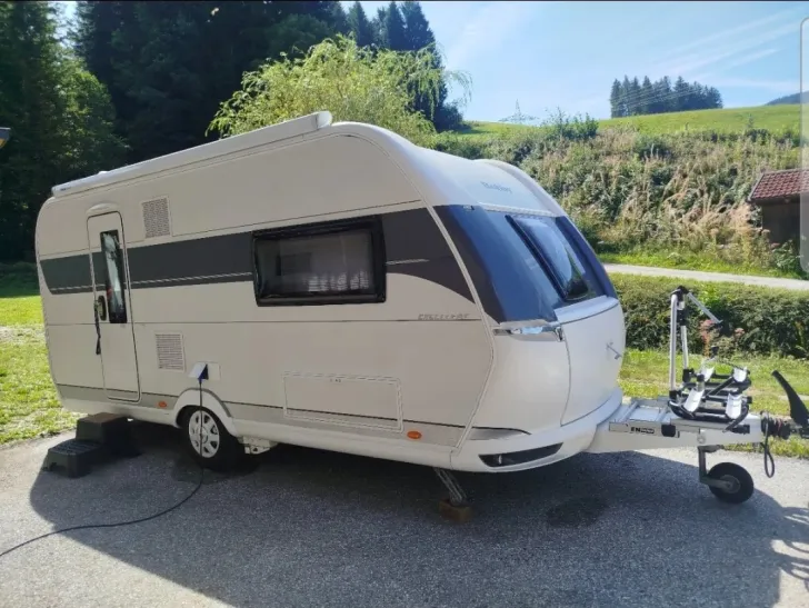 Fahrzeugbild Hobby Excellent 460 SL Top Zustand #1
