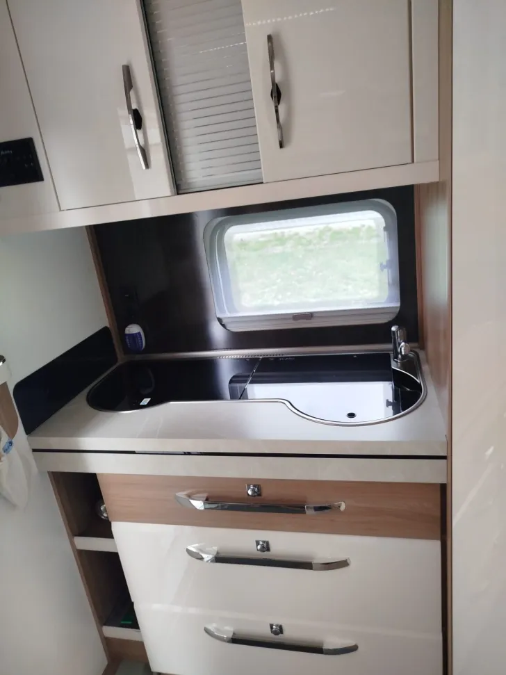 Fahrzeugbild Hobby Excellent 460 SL Top Zustand #9
