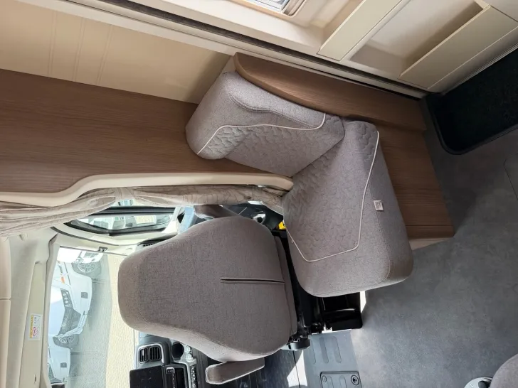 Fahrzeugbild Malibu T 430 KB LE lightweight Fiat #21
