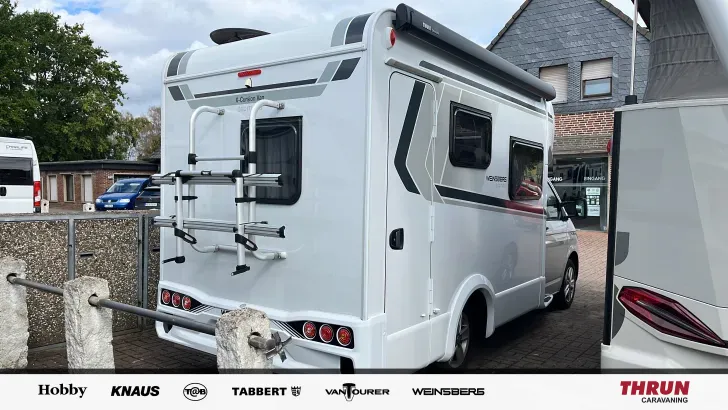 Schräg Hinten Weinsberg X-CURSION VAN 500 LT EDITION [PEPPER] Zusatand sehr gut