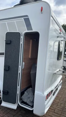 Heckgarage Weinsberg X-CURSION VAN 500 LT EDITION [PEPPER] Zusatand sehr gut