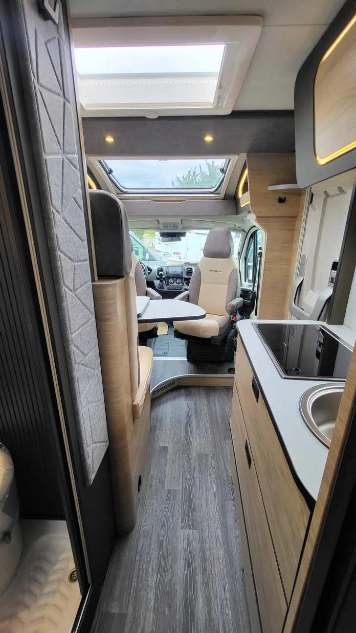 Sicht vorne-hinten Weinsberg CaraCompact EDITION PEPPER 600 MEG