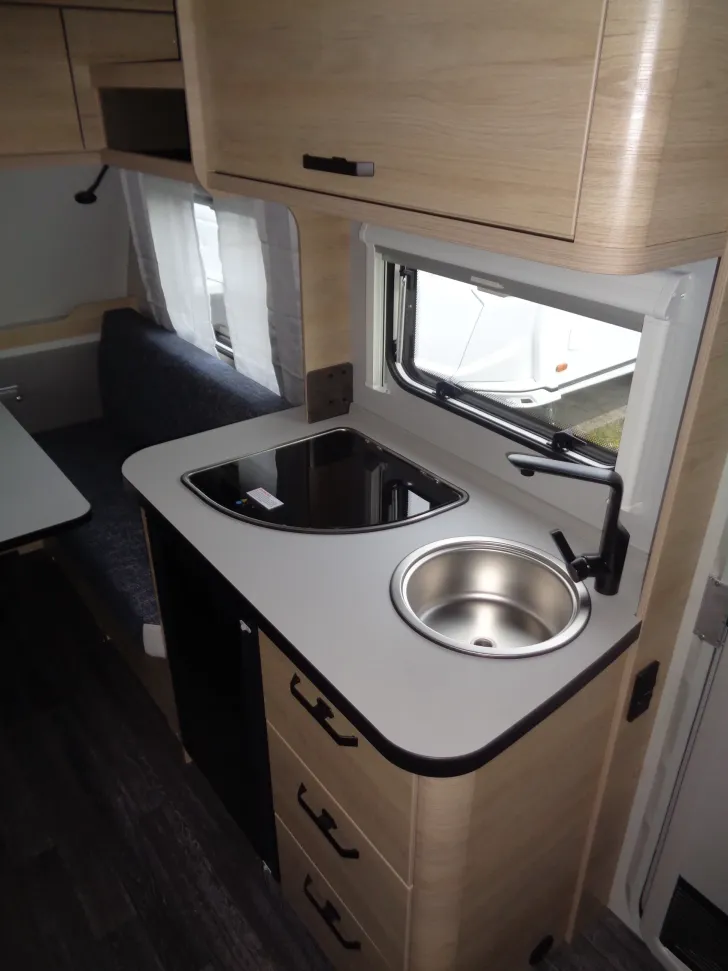 Fahrzeugbild Weinsberg CaraOne 400 LK Mod 2027 mit Paket sofort Verf #11