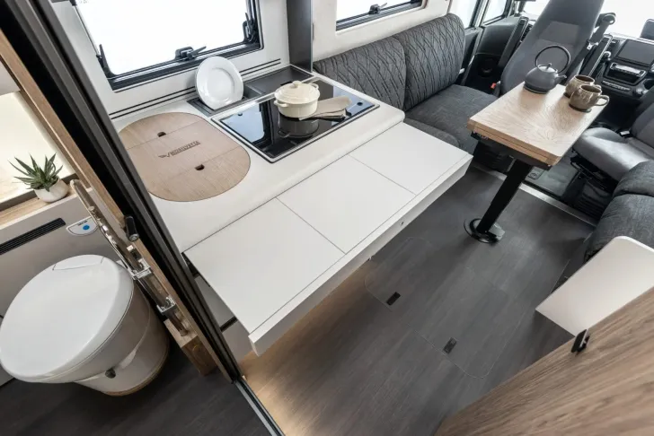 Fahrzeugbild Mobilvetta K Yacht Tekno Design 79 NB - mit Hubbett #31