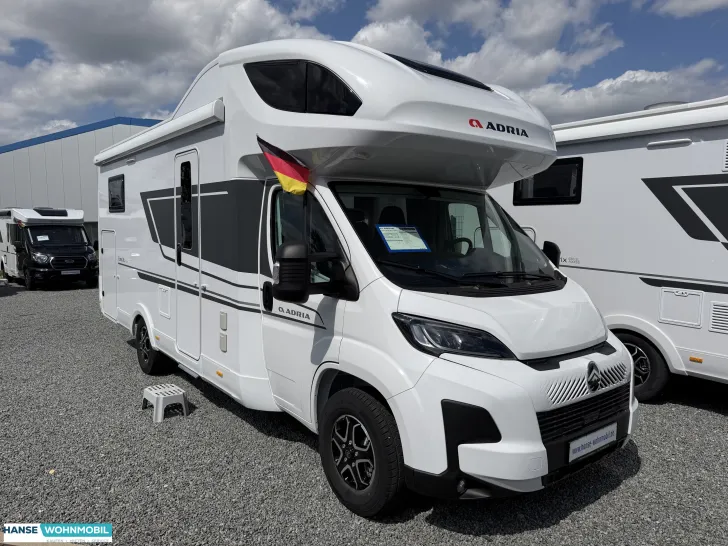 Fahrzeugbild Adria Coral XL Select 660 SL I 160PS I November #1