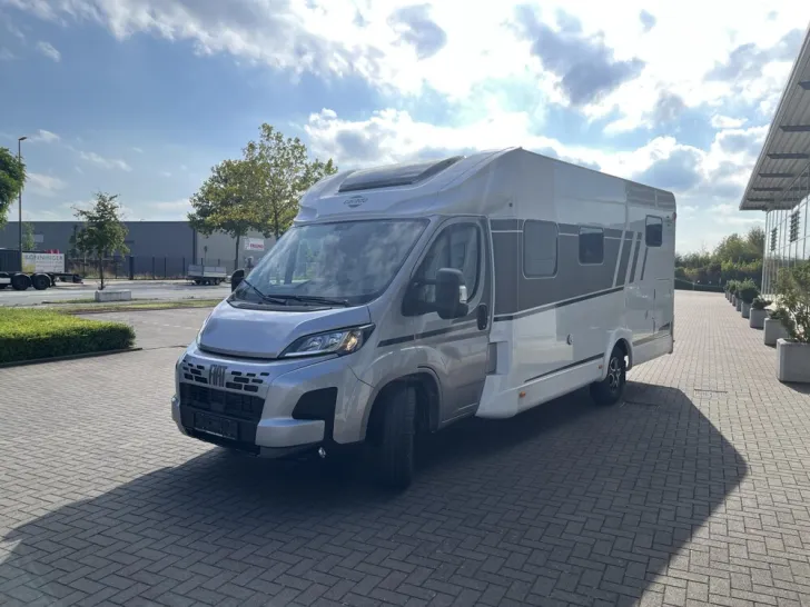 Fahrzeugbild Carado T 447 #4